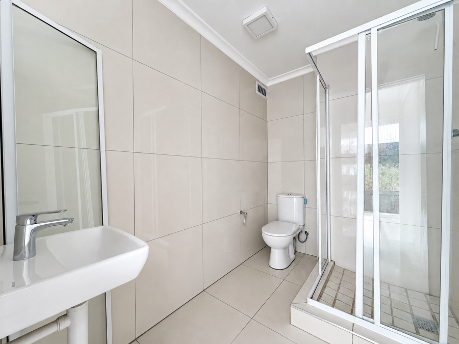 2 Bedroom Property for Sale in Zonnebloem Western Cape
